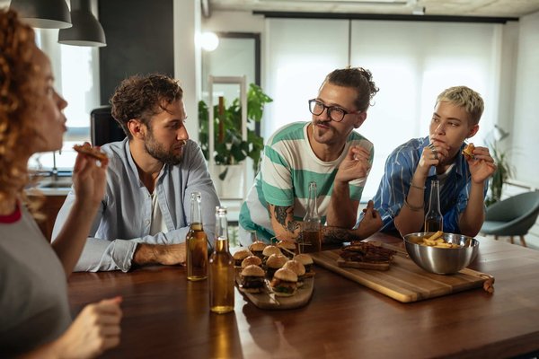 Comment organiser des événements spéciaux dans votre restaurant bar